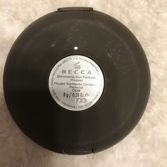 Becca Opal Highlighter - Picture 3 of 3